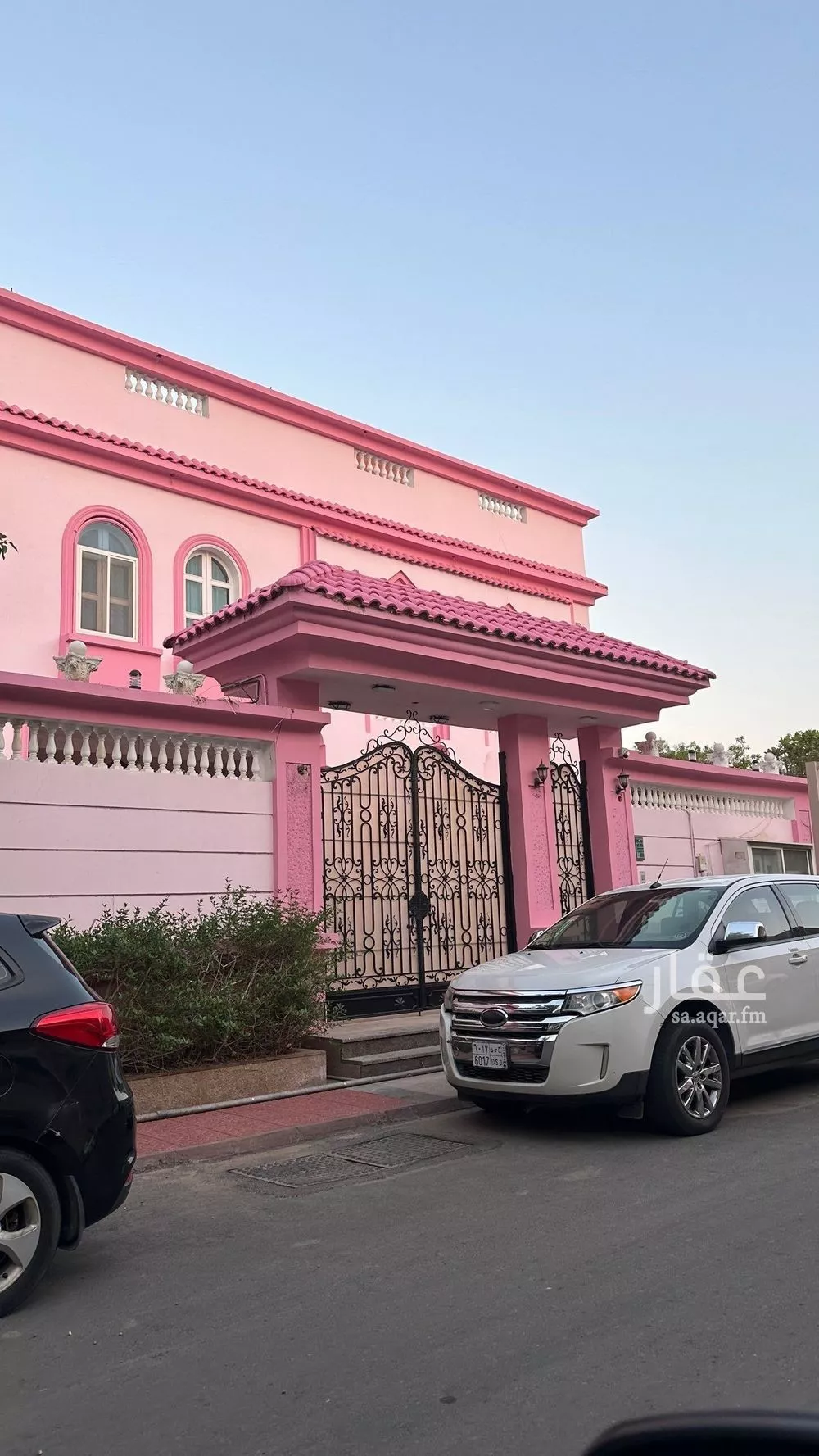 فيلا للبيع في شارع احمد بن واجب, حي المحمدية, مدينة جدة, منطقة مكة المكرمة 1 صورة