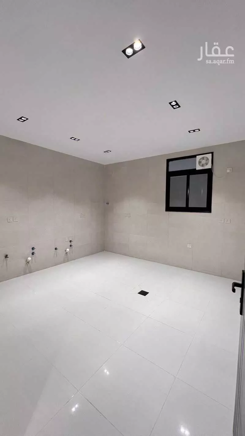 شقة للبيع في شارع المعارض 17, حي المعارض, مدينة خميس مشيط, منطقة عسير 1 صورة
