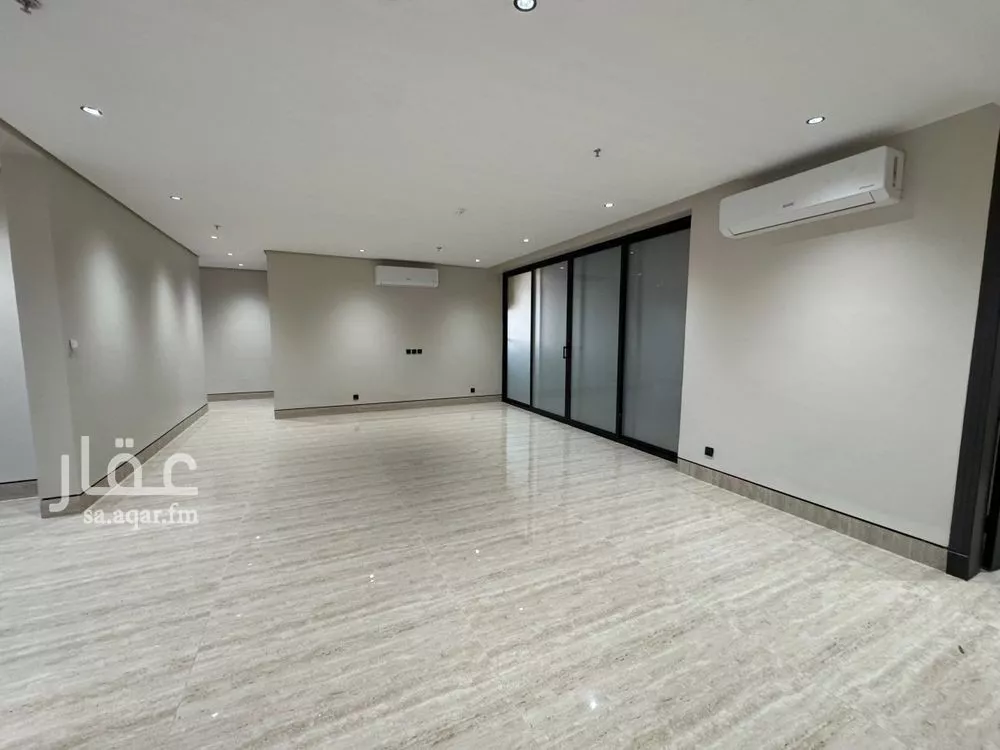 شقة للبيع في شارع الحديثة, حي ضاحية الملك فهد, مدينة الدمام, المنطقة الشرقية 1 صورة