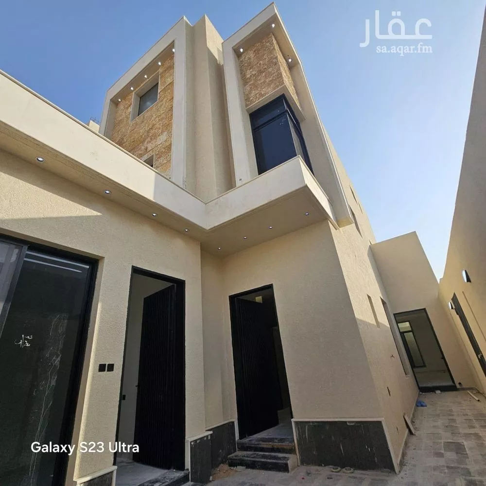 فيلا للبيع في شارع عقرباء 176, حي عقرباء, مدينة امارة منطقة الرياض - الجبيله, منطقة الرياض 1 صورة