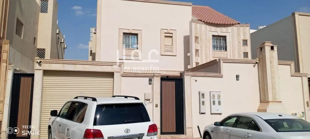 فيلا للبيع في شارع المنارة, حي ظهرة لبن, مدينة الرياض, منطقة الرياض 1 صورة