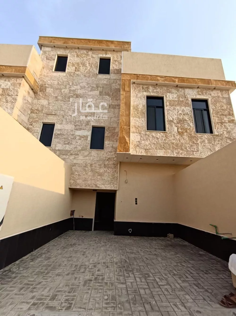 دور للبيع في شارع شهيد الدين ثم الوطن طامي بن محمد بن عاي, حي طويق, مدينة الرياض, منطقة الرياض 1 صورة