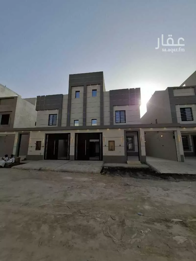 دور للبيع في شارع عبدالرحمن الشعلان, حي بدر, مدينة الرياض, منطقة الرياض 1 صورة