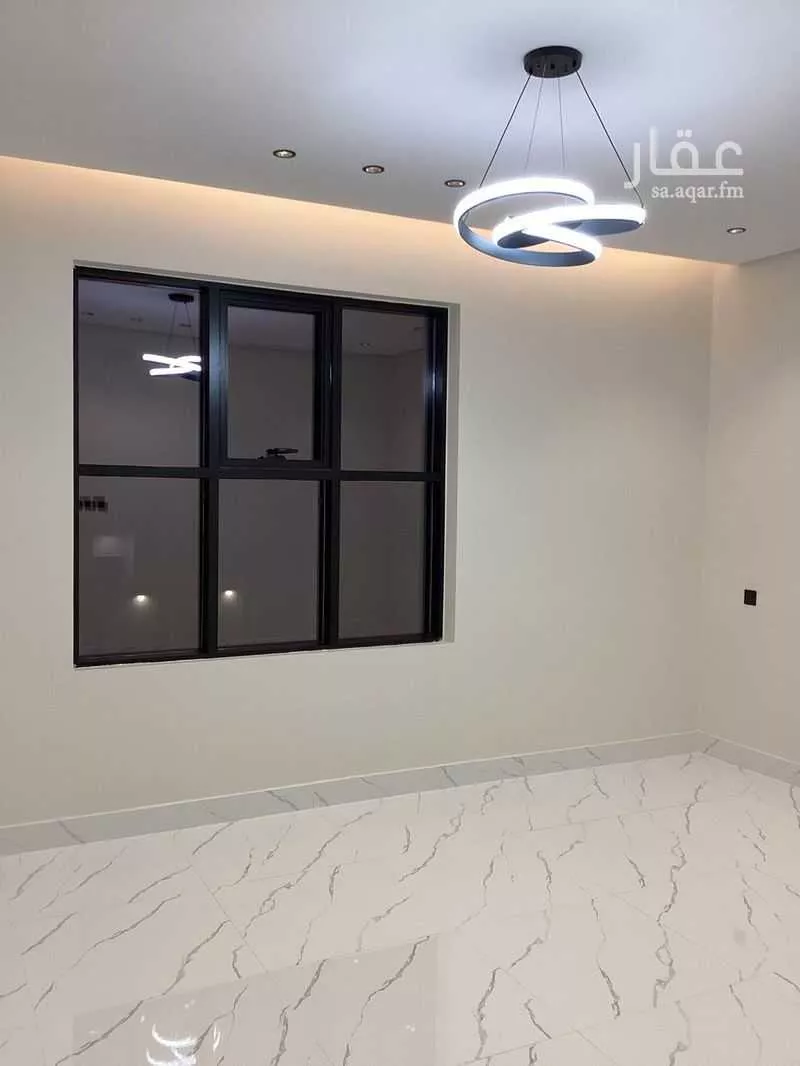 شقة للبيع في شارع المعلاة 111, حي المعلاة, مدينة أحد رفيدة, منطقة عسير 1 صورة