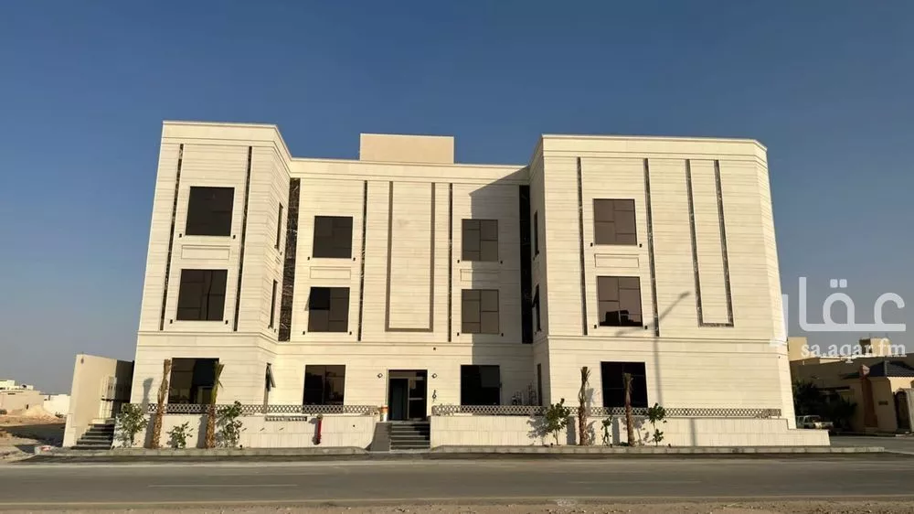 عمارة للبيع في شارع عمر عبدالرحمن حديث, حي المهدية, مدينة الرياض, منطقة الرياض 1 صورة