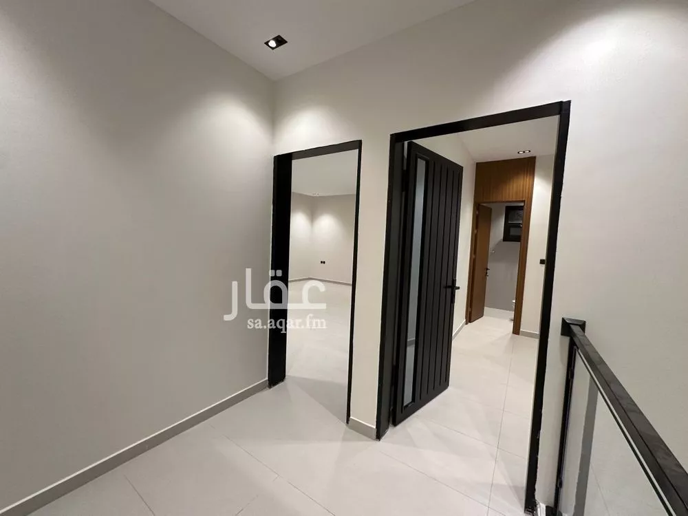 دور للبيع في شارع رقم 389, حي المونسية, مدينة الرياض, منطقة الرياض 1 صورة
