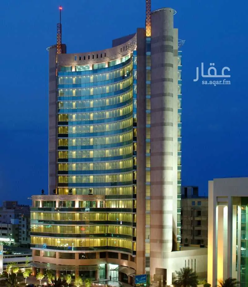 عمارة للإيجار في شارع الملك فهد ابن عبدالعزيز سعود, حي البندرية, مدينة الخبر, المنطقة الشرقية 1 صورة
