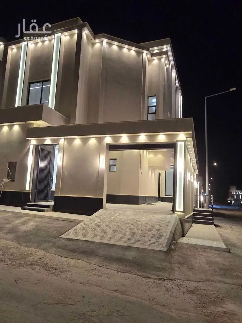 فيلا للبيع في شارع بوابه الشرق, حي الجنادرية, مدينة الرياض, منطقة الرياض 1 صورة