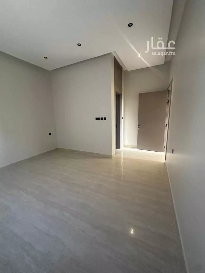 فيلا للبيع في شارع بوابه الشرق, حي الجنادرية, مدينة الرياض, منطقة الرياض 1 صورة