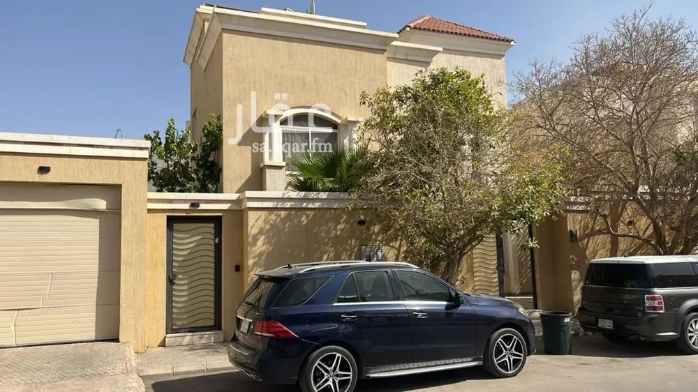 فيلا للبيع في شارع الصيادة, حي قرطبة, مدينة الرياض, منطقة الرياض 1 صورة