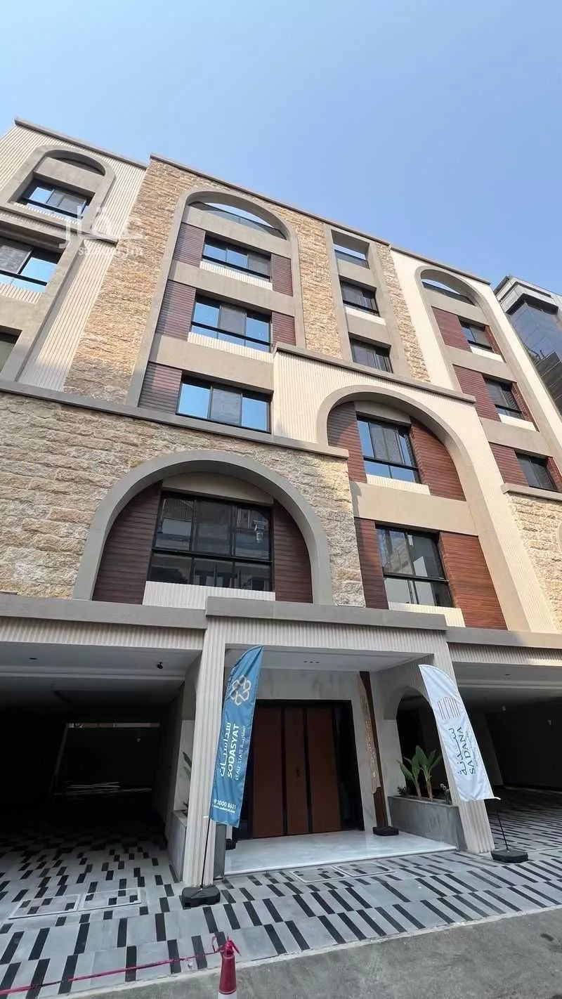 عمارة للبيع في شارع سعيد الدرامي, حي السلامة, مدينة جدة, منطقة مكة المكرمة 1 صورة