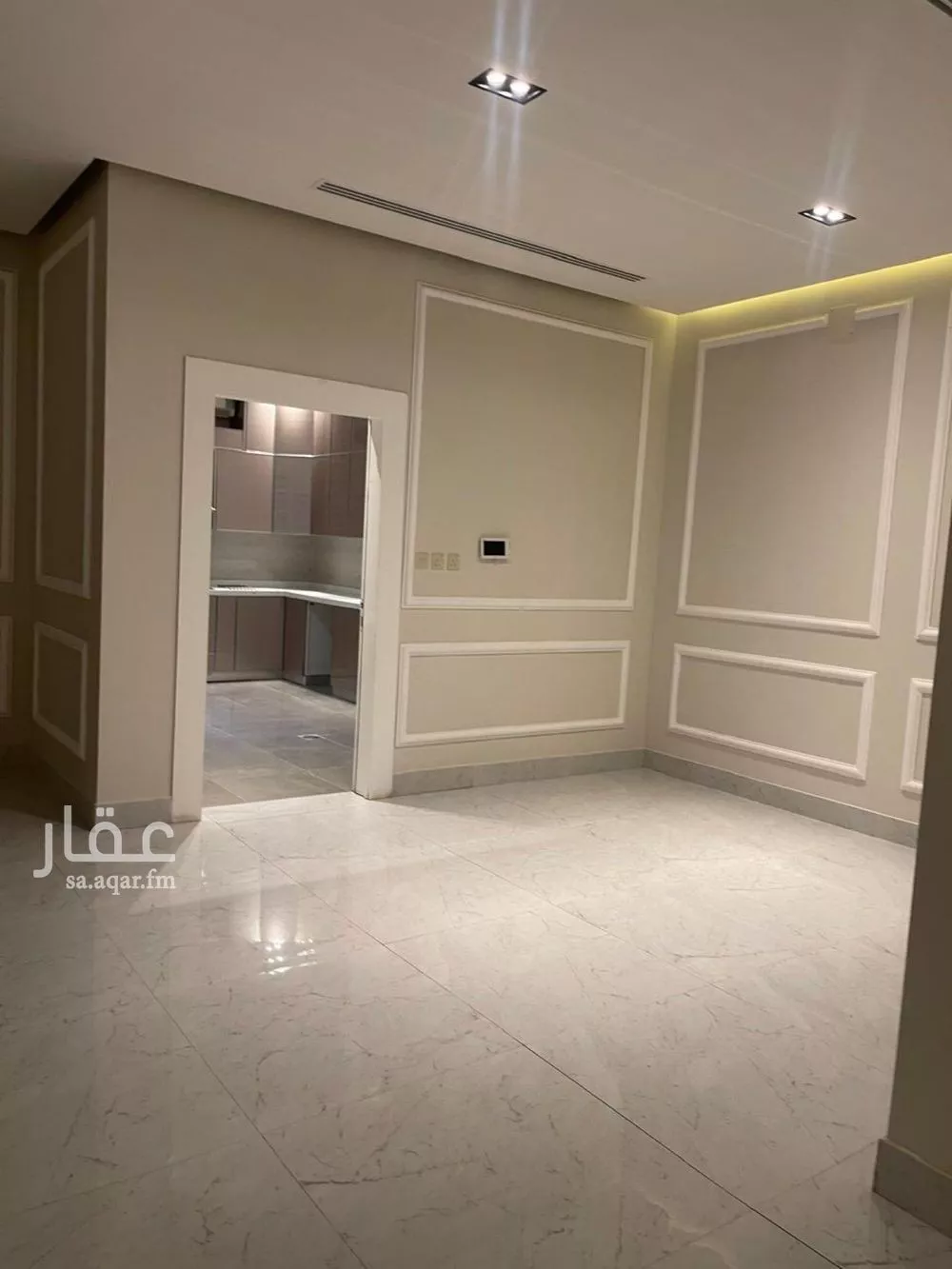 فيلا للإيجار في شارع عبدالكريم سلمان, حي العارض, مدينة الرياض, منطقة الرياض 1 صورة