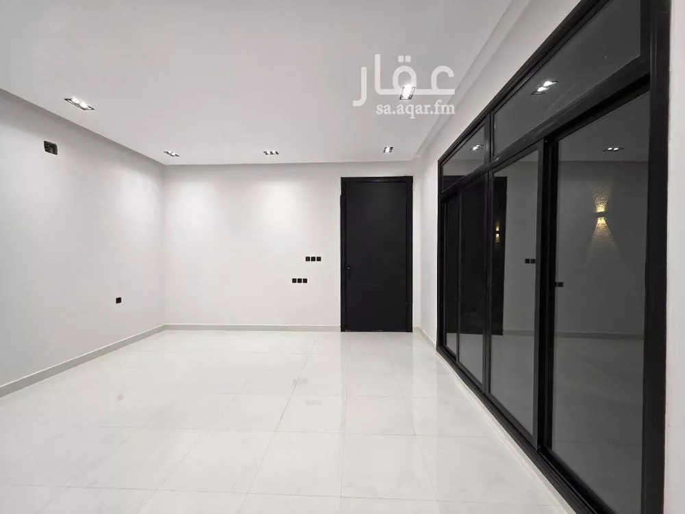 دور للبيع في شارع شارع تنال, حي الرمال, مدينة الرياض, منطقة الرياض 1 صورة