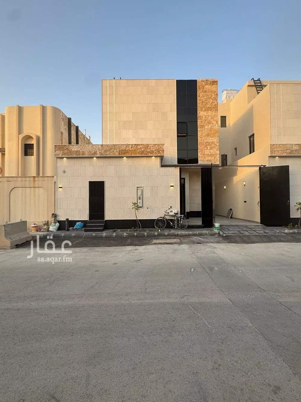 فيلا للبيع في شارع المنور, حي الخليج, مدينة الرياض, منطقة الرياض 1 صورة