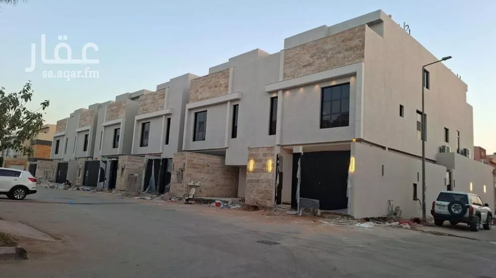 دور للبيع في شارع رقم 232, حي المونسية, مدينة الرياض, منطقة الرياض 1 صورة