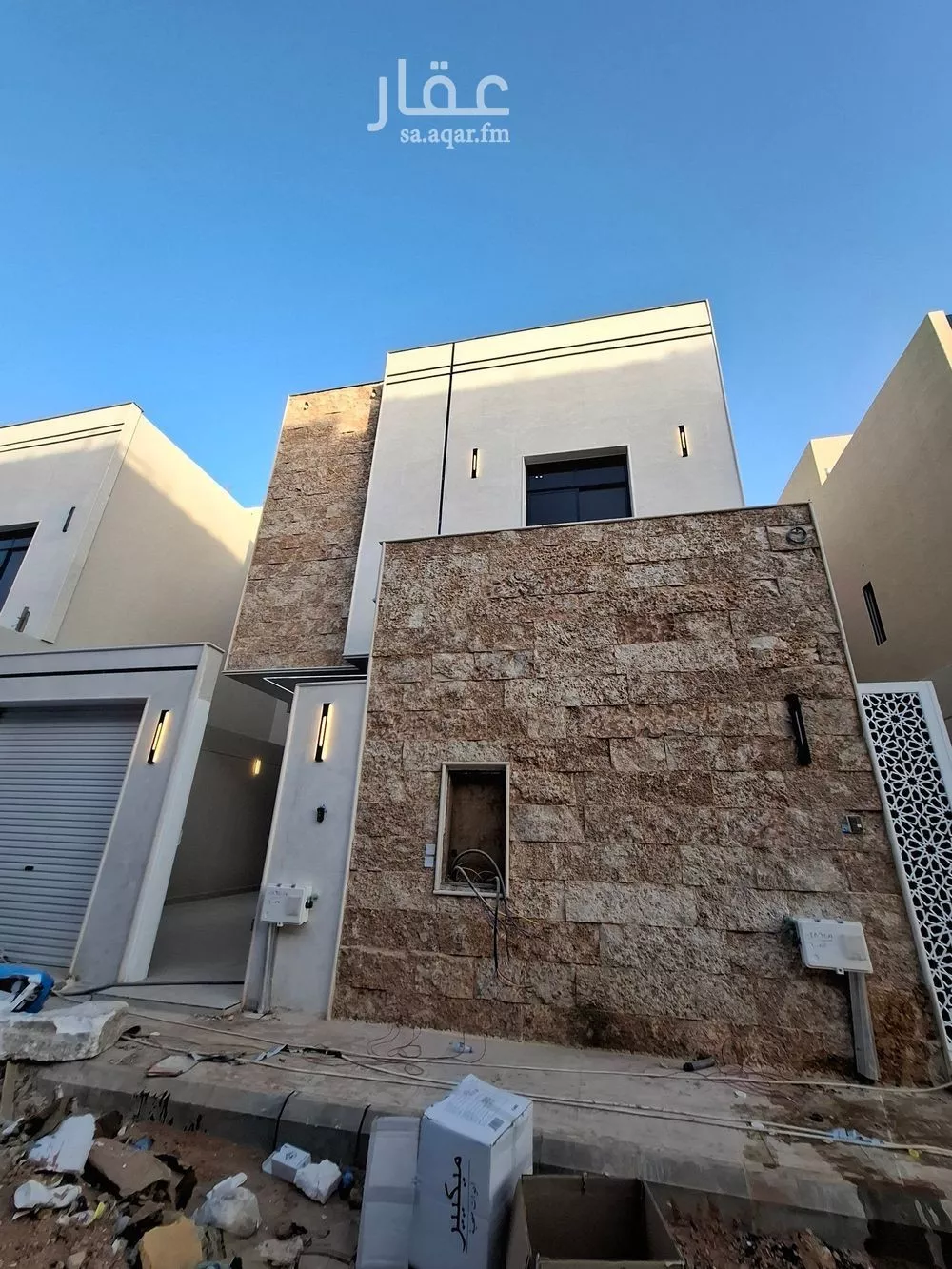 فيلا للبيع في شارع ضرار بن الأزور, حي الرمال, مدينة الرياض, منطقة الرياض 1 صورة