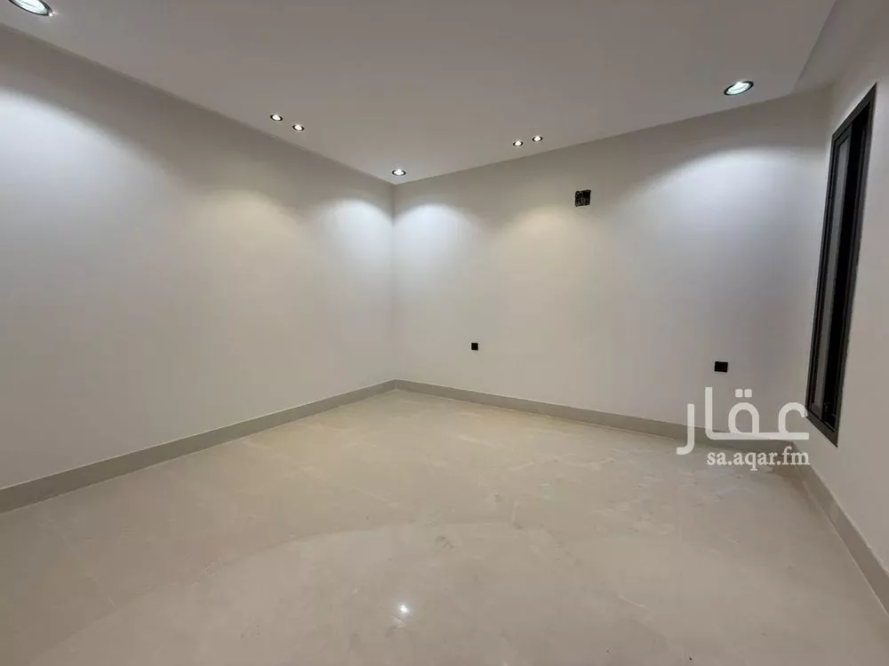 شقة للبيع في شارع ناصر الرشيد, حي الرمال, مدينة الرياض, منطقة الرياض 1 صورة