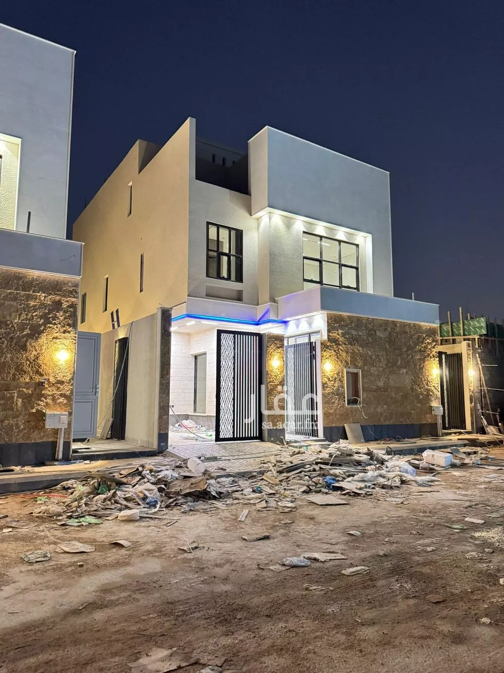 فيلا للبيع في شارع عمرو الشيباني, حي الرمال, مدينة الرياض, منطقة الرياض 1 صورة