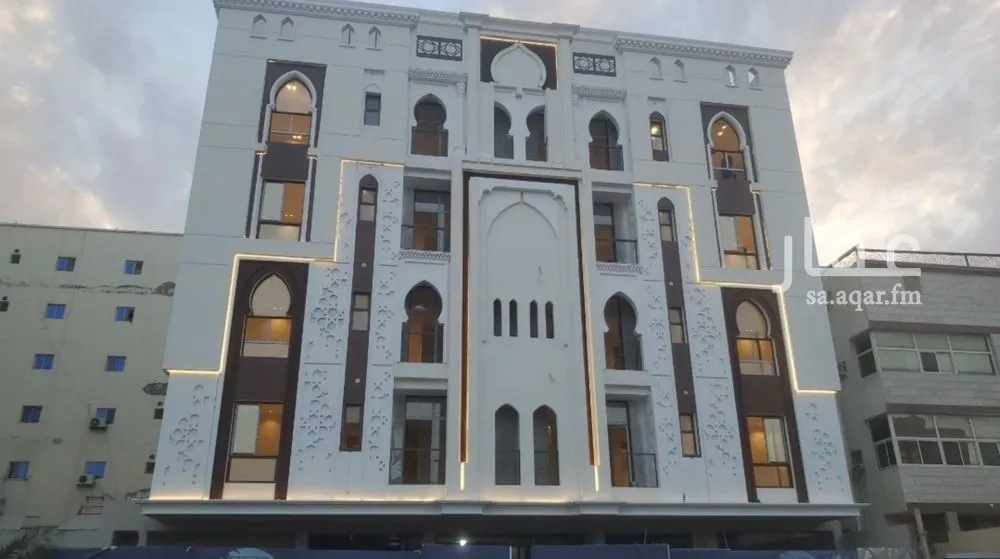 شقة للبيع في شارع قطبة ابن قتادة, حي النزهة, مدينة جدة, منطقة مكة المكرمة 1 صورة