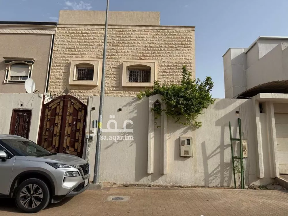 فيلا للبيع في شارع الظهير, حي الفلاح, مدينة الرياض, منطقة الرياض 1 صورة