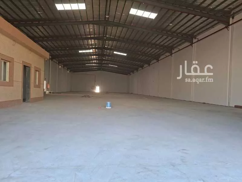 مستودع للإيجار في شارع 5356346, حي الصفراء, مدينة عنيزه, منطقة القصيم 1 صورة