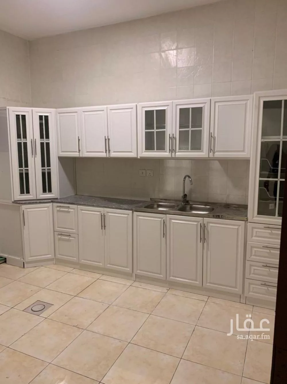 شقة للبيع في شارع عبدالله بن شهيوين, حي الملقا, مدينة الرياض, منطقة الرياض 1 صورة