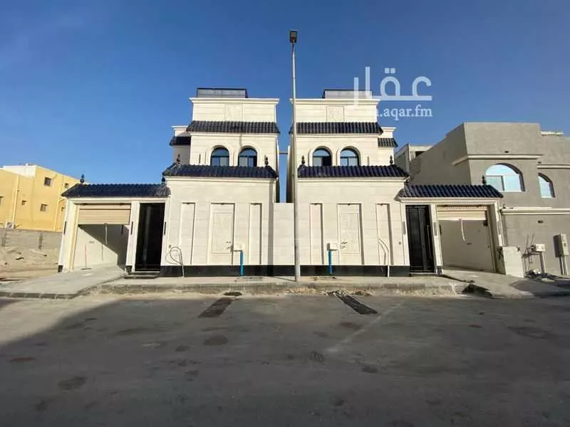 فيلا للبيع في شارع العروض, حي الصواري, مدينة الخبر, المنطقة الشرقية 1 صورة