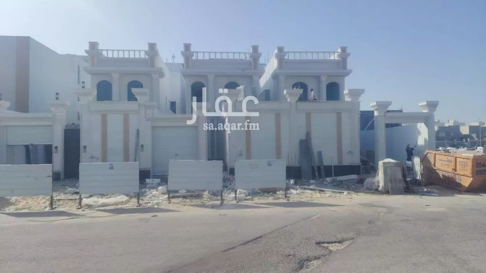 فيلا للبيع في شارع الرشيدية, حي اللؤلؤ, مدينة الخبر, المنطقة الشرقية 1 صورة