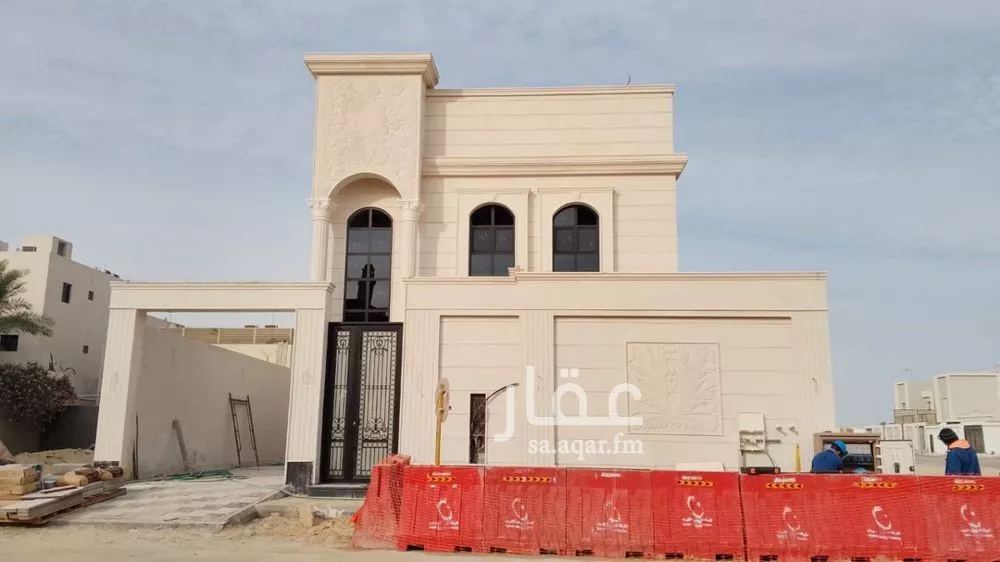فيلا للبيع في حي الصواري, مدينة الخبر, المنطقة الشرقية 1 صورة
