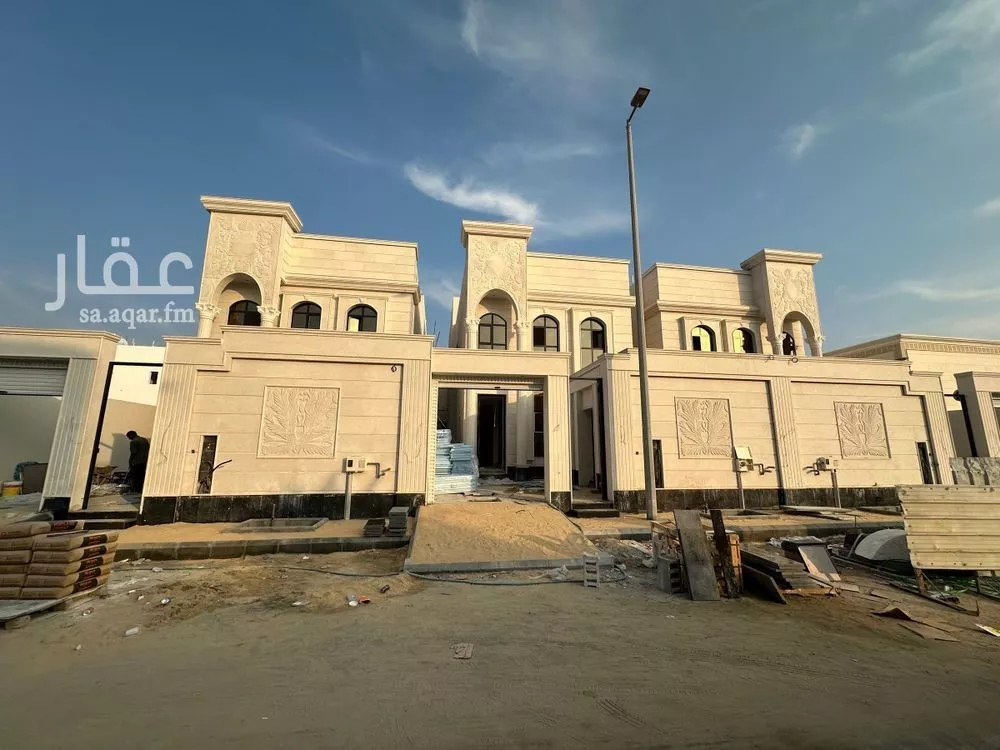 فيلا للبيع في شارع شرورة, حي الصواري, مدينة الخبر, المنطقة الشرقية 1 صورة