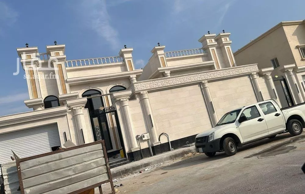 فيلا للبيع في شارع العلاد ابن عمرو, حي الشراع, مدينة الخبر, المنطقة الشرقية 1 صورة