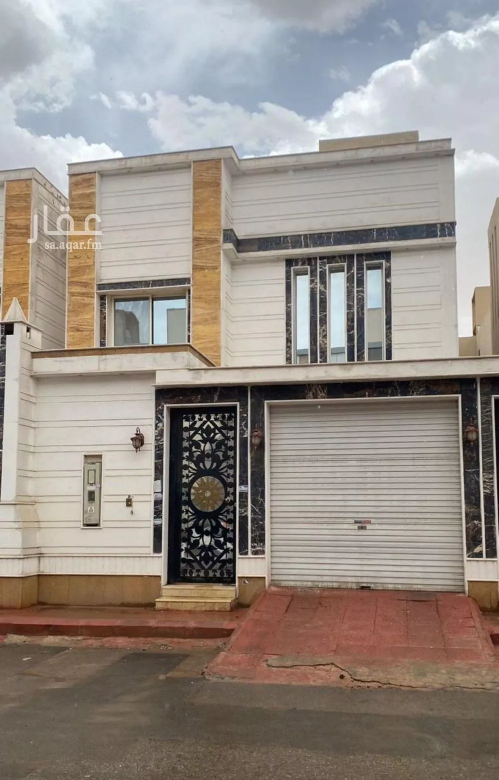 فيلا للبيع في شارع الأقحوان, حي الدار البيضاء, مدينة الرياض, منطقة الرياض 1 صورة