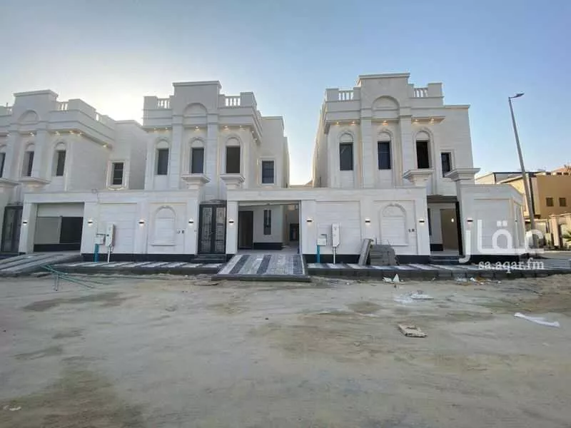 فيلا للبيع في شارع العبره, حي الأمواج, مدينة الخبر, المنطقة الشرقية 1 صورة