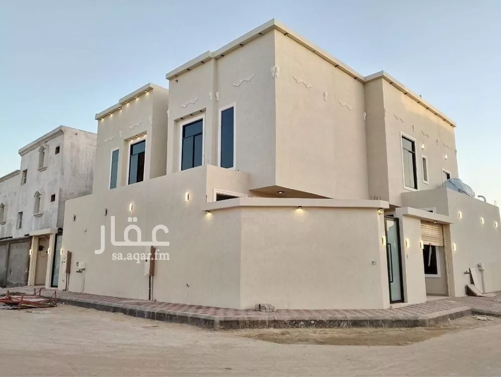 فيلا للبيع في شارع الشهيله, حي الصواري, مدينة الخبر, المنطقة الشرقية 1 صورة
