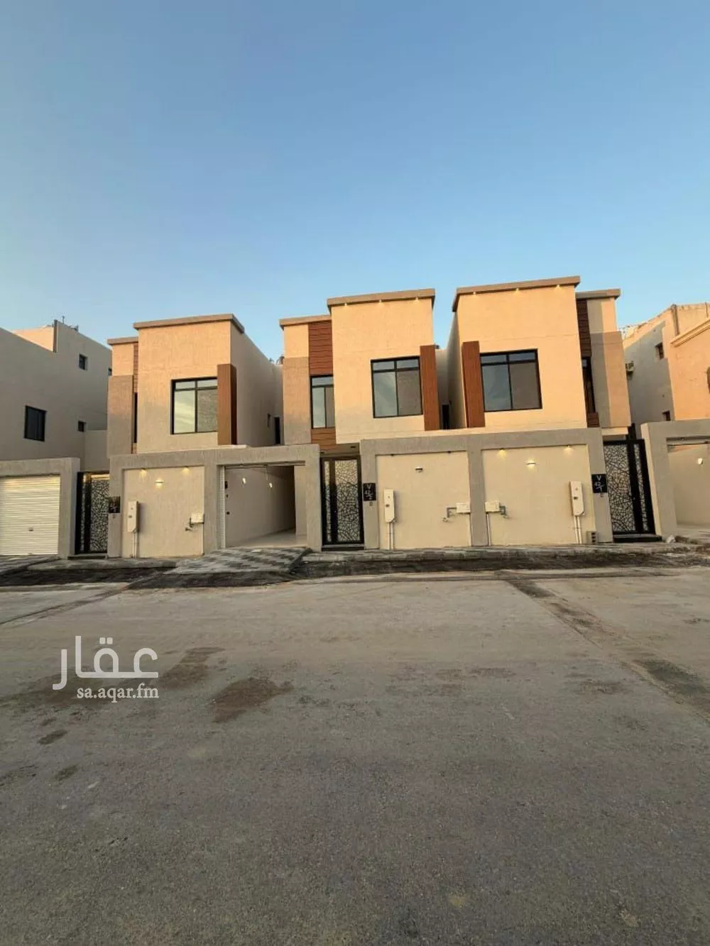 فيلا للبيع في شارع البقيع, حي الصواري, مدينة الخبر, المنطقة الشرقية 1 صورة