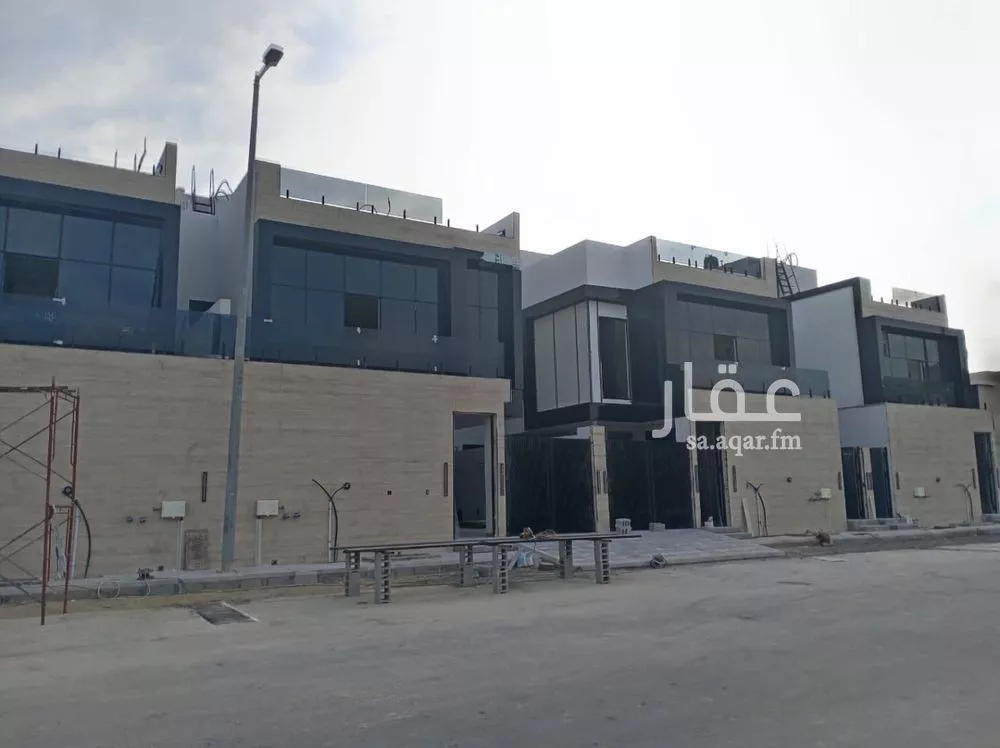 فيلا للبيع في حي الشراع, مدينة الخبر, المنطقة الشرقية 1 صورة