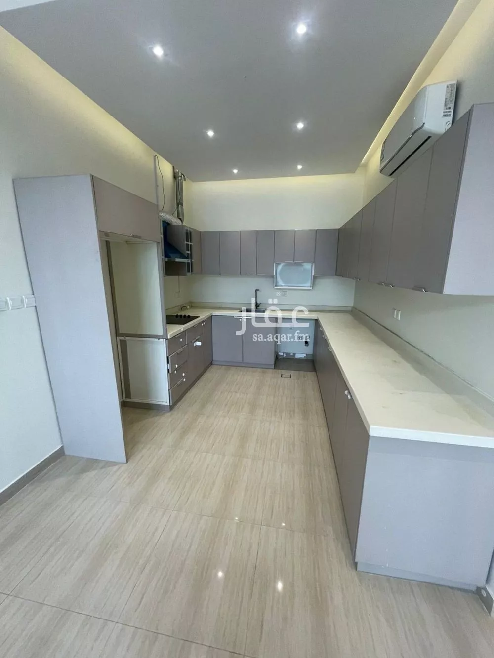شقة للإيجار في شارع رقم 380, حي الياسمين, مدينة الرياض, منطقة الرياض 1 صورة