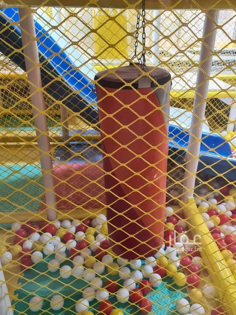 محل للبيع في شارع الغرابي ، حي العمل ، الرياض ، منطقة الرياض 1 صورة