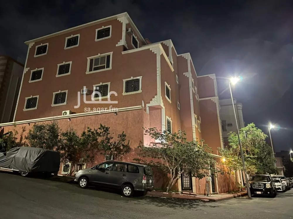 عمارة للبيع في شارع عمير بن سعد, حي أم العراد, مدينة الطائف, منطقة مكة المكرمة 1 صورة