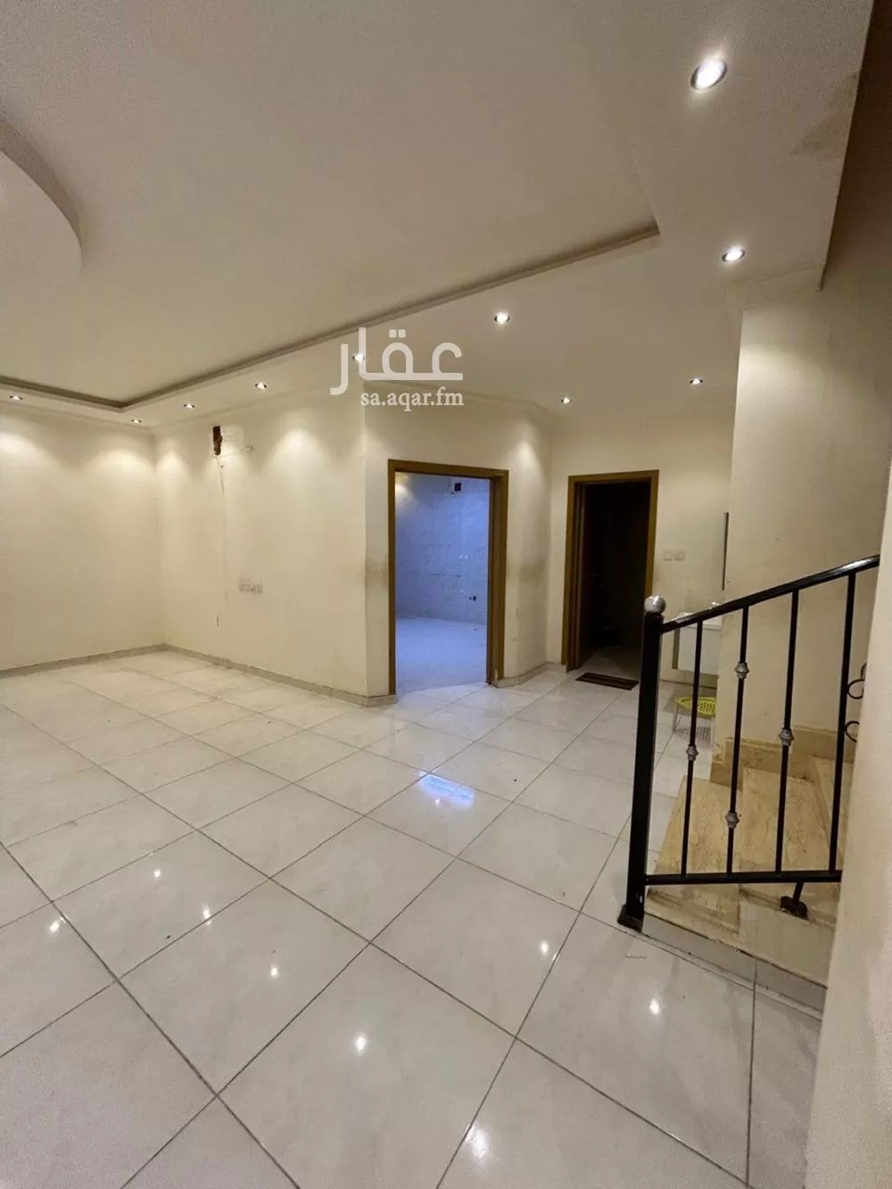 فيلا للإيجار في شارع القحيف العقيلي, حي العزيزية, مدينة الرياض, منطقة الرياض 1 صورة