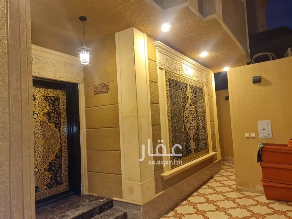 فيلا للبيع في شارع المضمار, حي الوادي, مدينة الرياض, منطقة الرياض 1 صورة