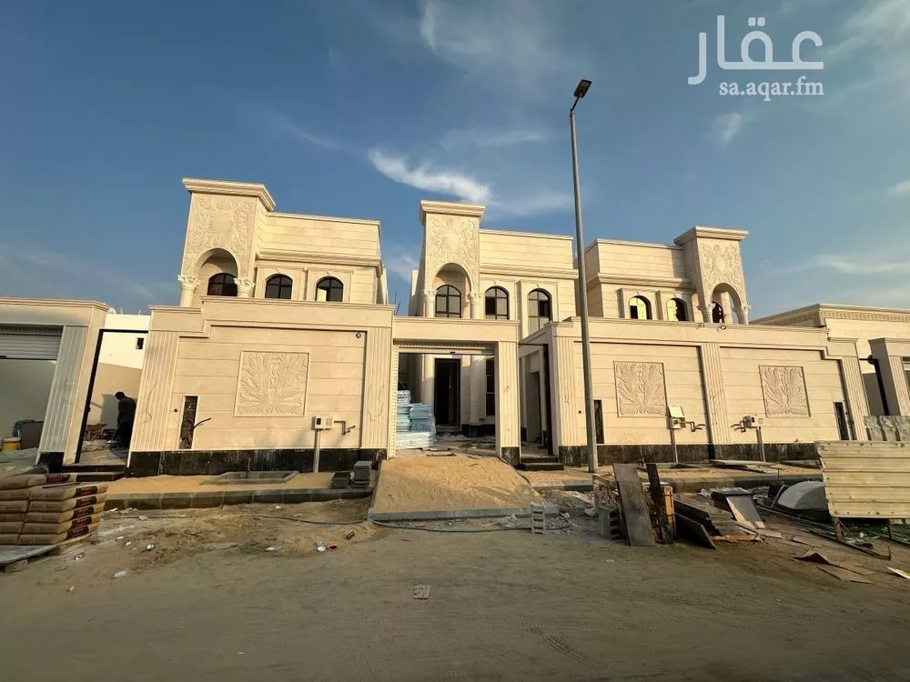 فيلا للبيع في شارع شرورة, حي الصواري, مدينة الخبر, المنطقة الشرقية 1 صورة