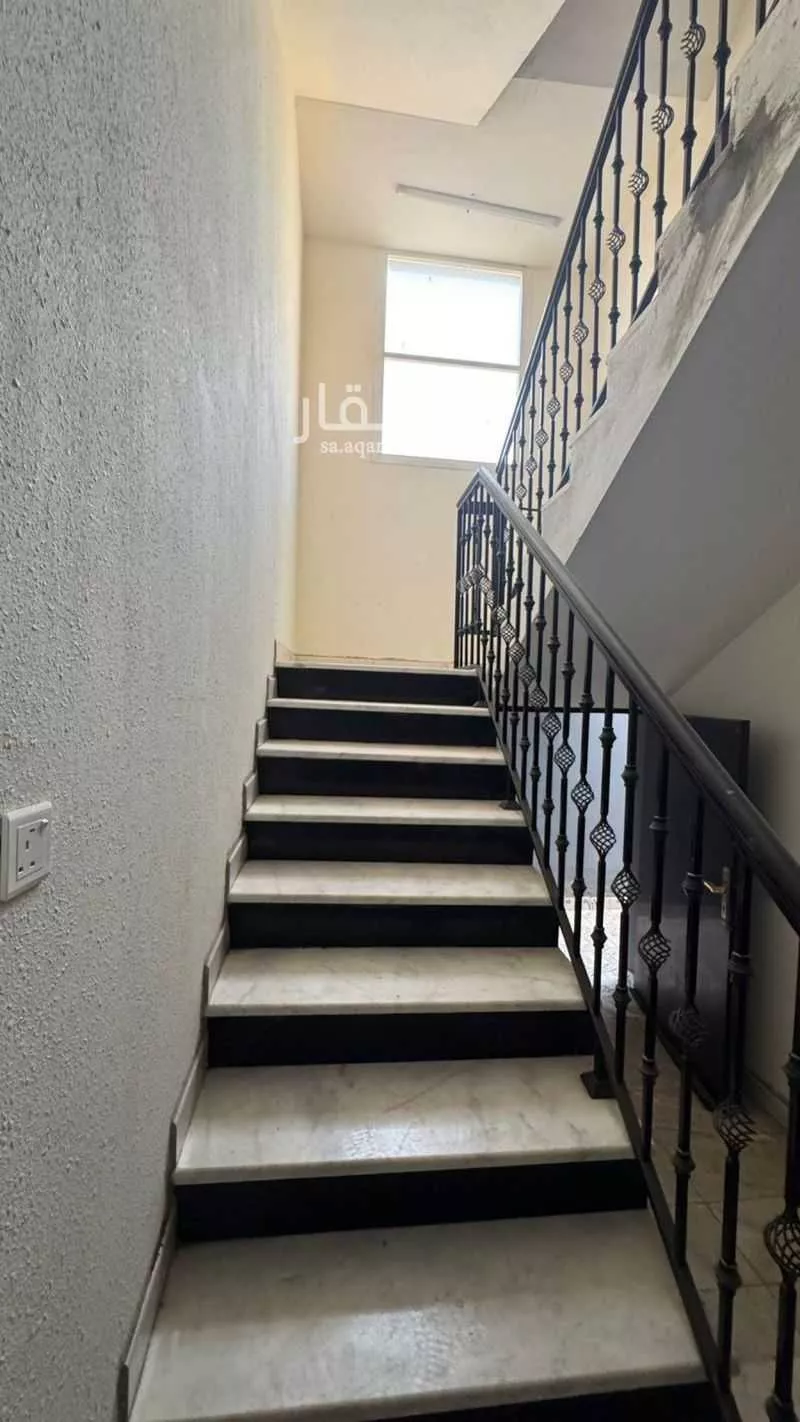 شقة للإيجار في شارع عبيد بن زيد بن العجلان, حي الياسمين, مدينة حائل, منطقة حائل 1 صورة