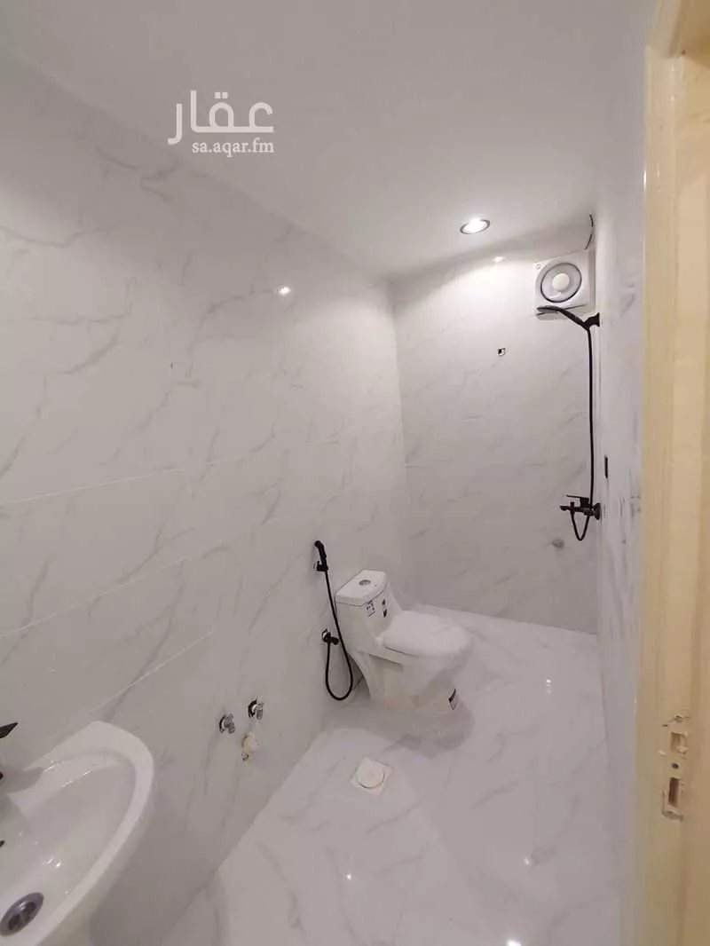 شقة للإيجار في شارع عبدالله بن نافع, حي السليمانية, مدينة الرياض, منطقة الرياض 1 صورة