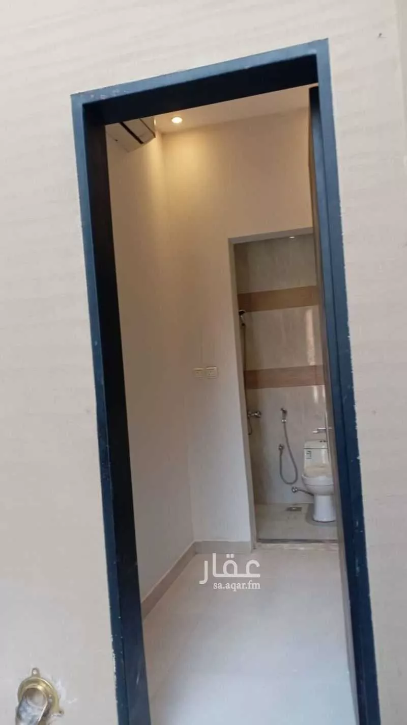 غرفة للإيجار في شارع رقم 360, حي النرجس, مدينة الرياض, منطقة الرياض 1 صورة