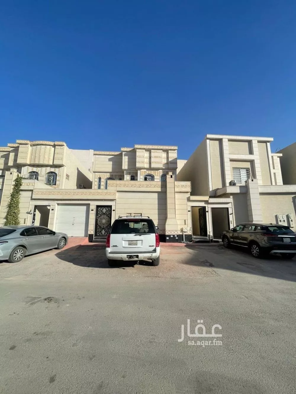 دور للبيع في شارع ابن الزبير الغرناطي, حي الرمال, مدينة الرياض, منطقة الرياض 1 صورة