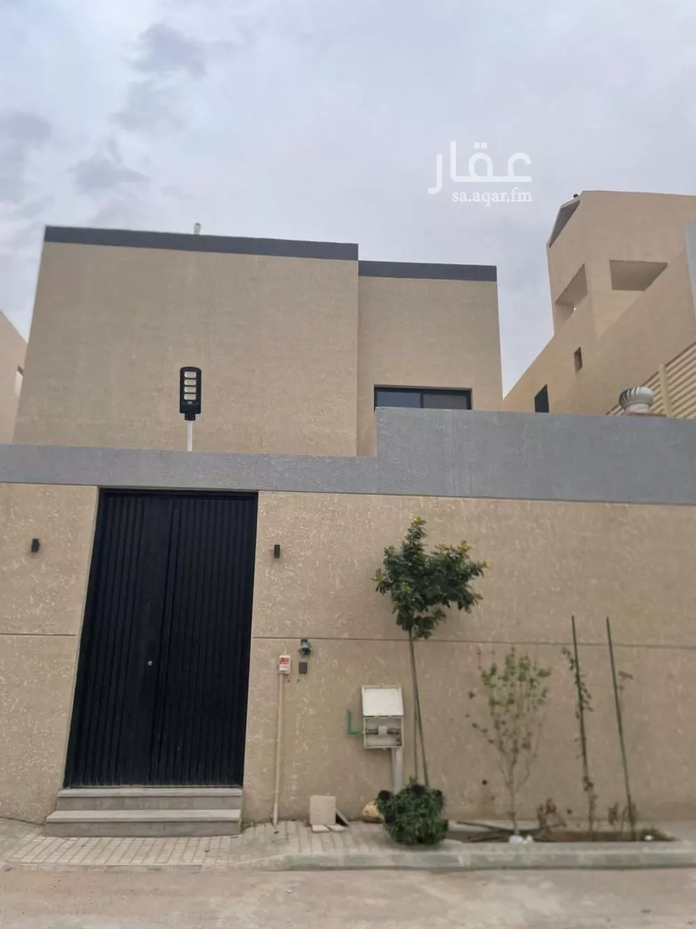 فيلا للبيع في شارع رقم 411, حي النرجس, مدينة الرياض, منطقة الرياض 1 صورة
