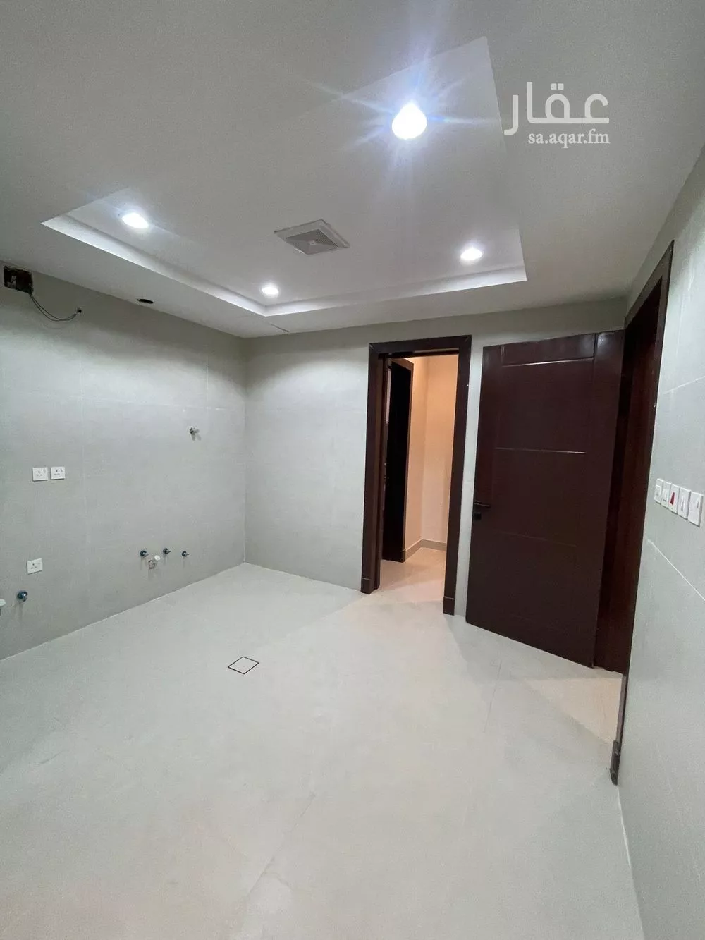 شقة للبيع في شارع المباركة, حي المعيزيلة, مدينة الرياض, منطقة الرياض 1 صورة