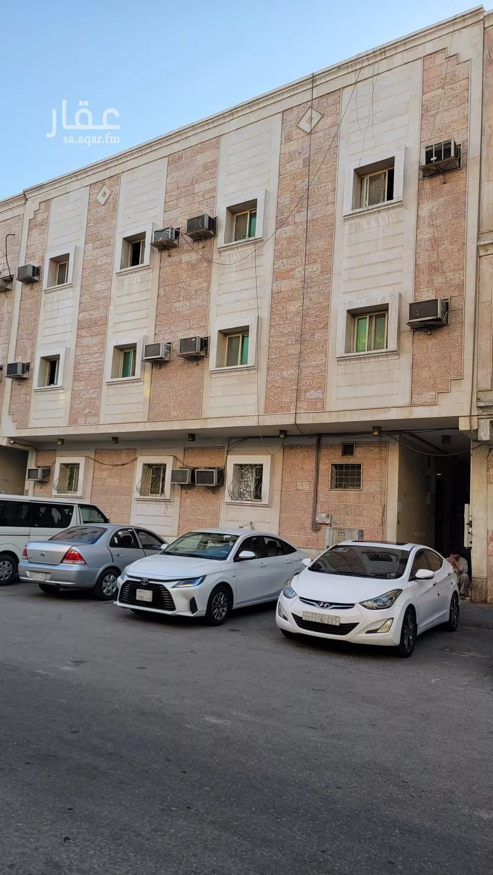 عمارة للبيع في شارع المجمعه, حي الثقبة, مدينة الخبر, المنطقة الشرقية 1 صورة