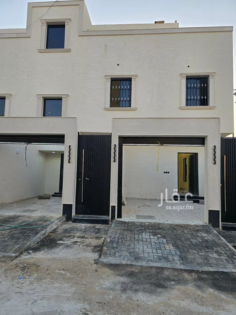 دور للبيع في شارع الخفيفة, حي طويق, مدينة الرياض, منطقة الرياض 1 صورة